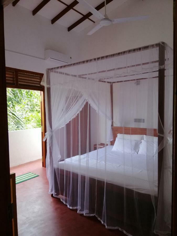 Top Mount Villa Хиккадува Экстерьер фото